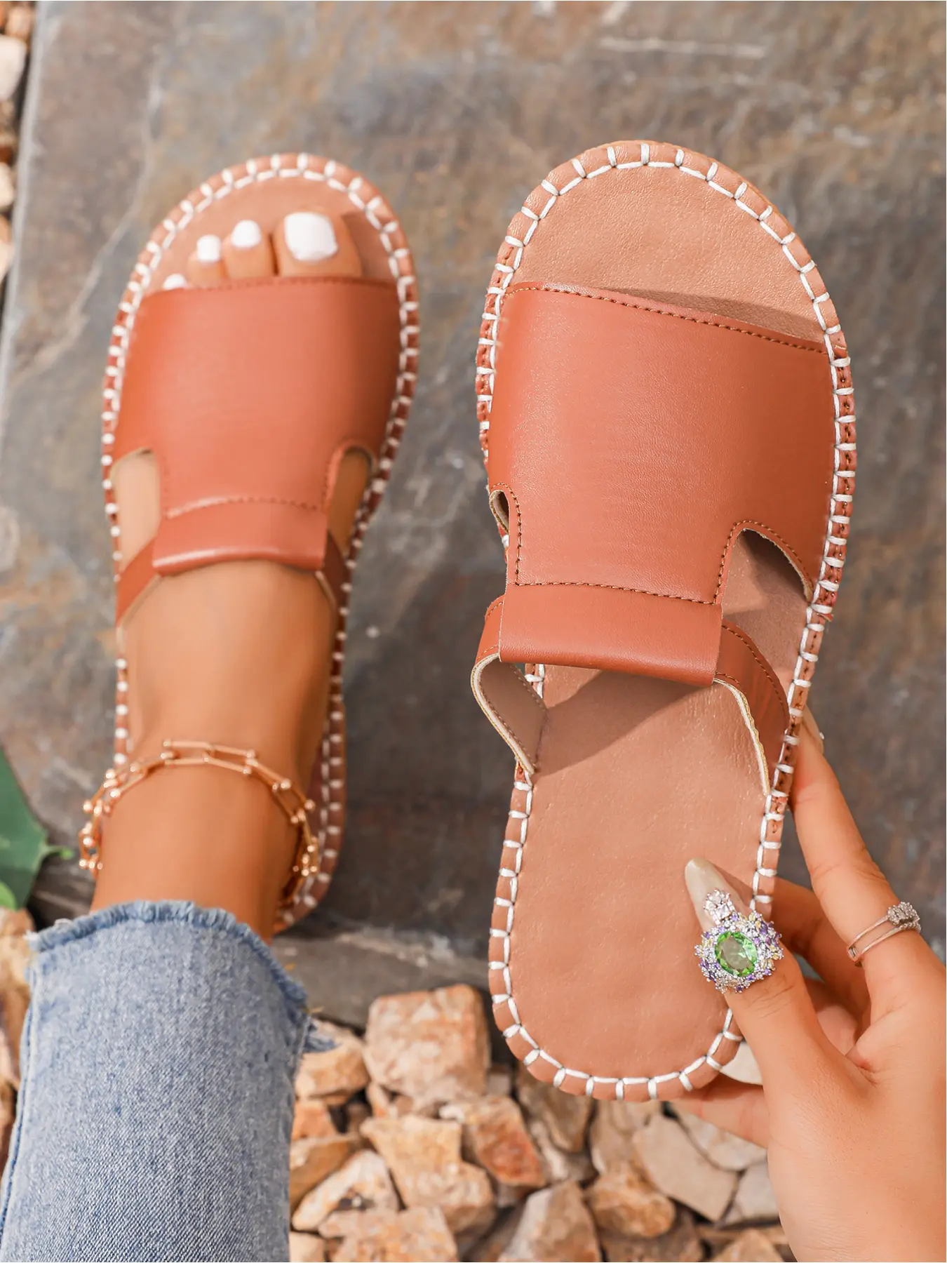 Plus-size women's new summer open-toe hollow slip-on sandals, PU Leather Sandals, Fashionable Sling Sandals for outdoor wear, simple and comfortable for beach vacations, casual versatile lightweight, Casual Trendy Sandals, Footwear