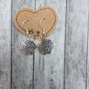Unique Design Spider Web Hook Earrings, Featuring a Heart-Shaped Tag for Spider Web Enthusiasts