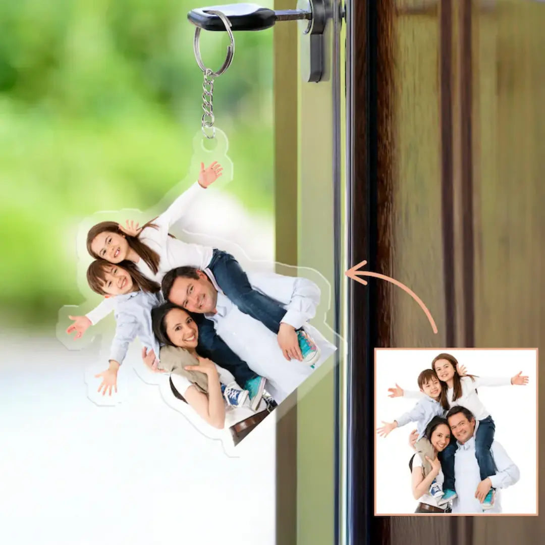 Custom Photo Clear Acrylic Keychain – Personalized Cut-Out Picture Keyring Keepsake for Loved Ones.