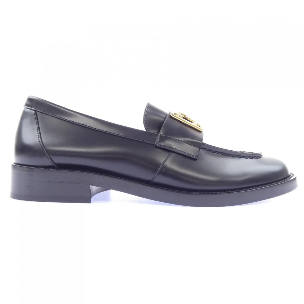 Pre-owned CHANEL Calfskin Small Leather Goods Loafers