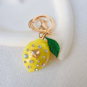 Creative Cute Fruit Keychain, Alloy Rhinestone Dripping Oil Emulational Fruit Lemon Keychain Cars and Bags Pendant Gift