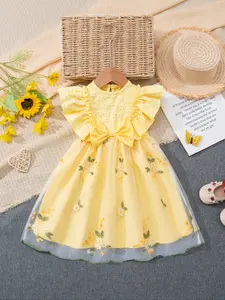1pcs Girls Summer Dress with Small Flutter Sleeves, Solid Color Mesh Patchwork, Sweet Princess Style, Bow, Trendy Kids Clothing, Floral Print Dress, Floral Pattern Dress