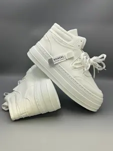 Men's Thick Bottom High Top Casual Boots Leather Upper Thick Bottom Metal Decor Side Zipper Non-Slip Heightening Street Cool Style For Daily Street & Commute