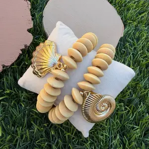 Beach vibes bracelet