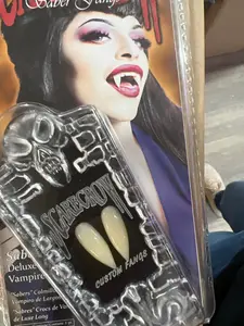 Scarecrow Sabers Vampire Fangs - Custom Fit, Realistic, Reusable