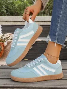 Women's Medium Gray & White Two-Tone Suede Retro Sneakers Low-Top Lace-Up Design Gum Sole Casual Daily Fashion Footwear Outdoor Walking Lifestyle Shoes Casual Athletic Footwear Christmas heartwarming gift