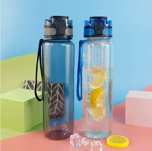 1000ml space cup Tritan water bottle with fruit core portable sports water bottle travel water cup men and women straw