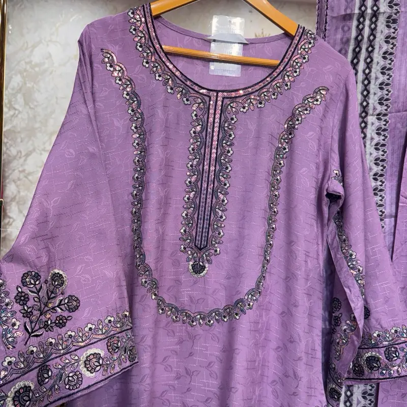 3-Piece Pakistani Designer Pants & Top Set, Lavender Color, Heavy Embroidery with Sequins on Kurta and Dupatta