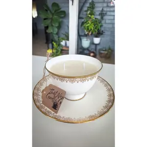 Soy Candle in Royal Doulton Teacup, Hawaiian Lemon & Ginger Scent, 5.57oz