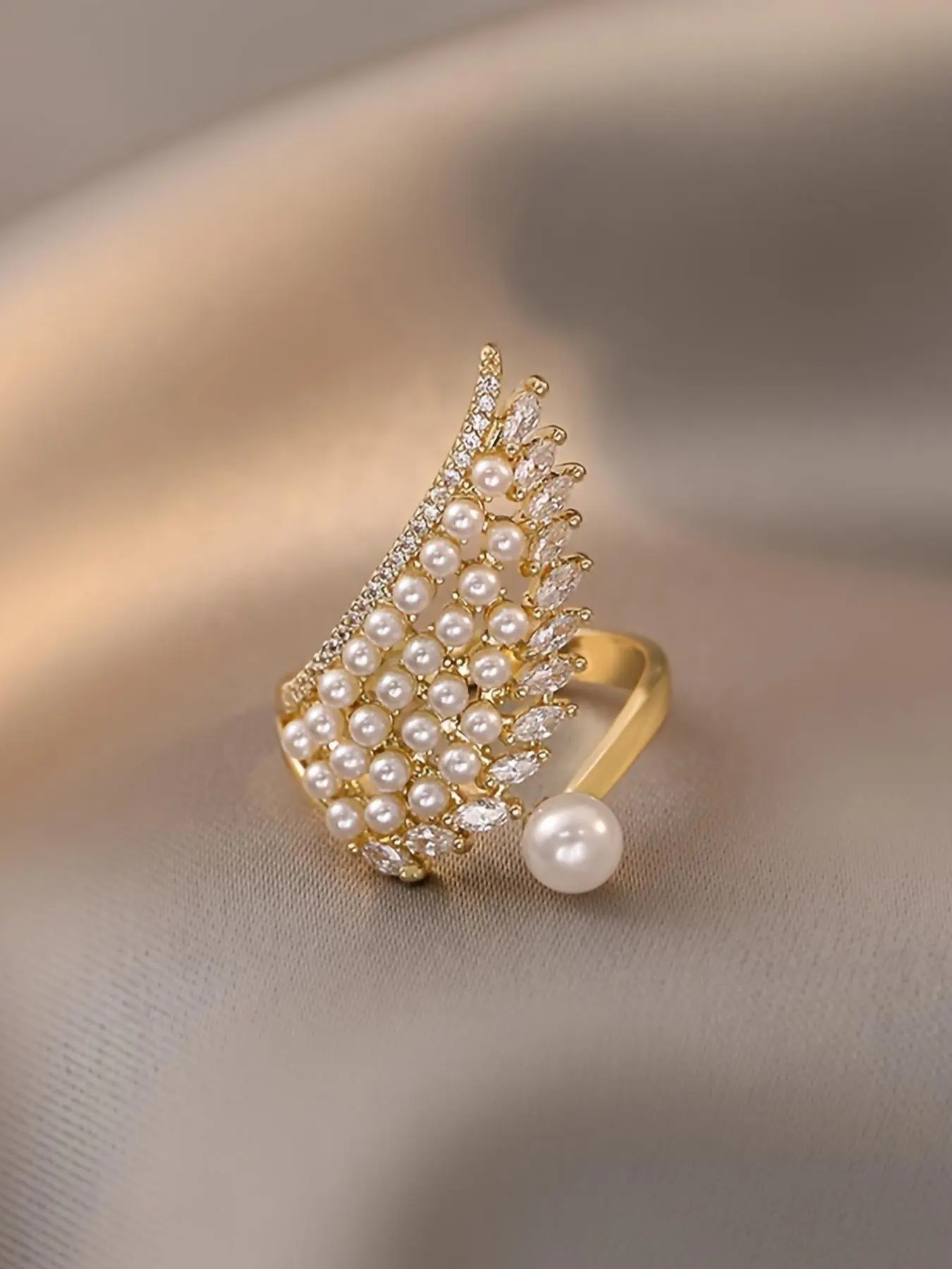 Women's Elegant Faux Pearl & Rhinestone Decor Promise Ring, Promise Ring Gf, Ballerina Ring, Exquisite Trendy Wing Design Wedding Ring, Fashionable Luxury Jewelry for Women As Gift, Elegant Fashion Rings, Beautiful Rings
