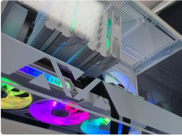 Ready-to-Ship: RYZEN 9600X RX w/WHITE 9070 XT GAMING PC