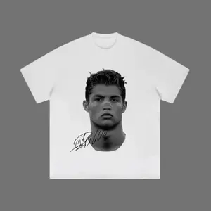 ⚽[Graphic Tee][100%cotton]Big Head Ronaldo T-Shirt – Ronaldo Vintage Tee, Unisex Soccer Shirt & Sweatshirt, Graphic Tees for Men & Women, Menswear & Womenswear Streetwear, Retro Football Fan Apparel, Casual Athletic Style, Comfortable Cotton Blend
