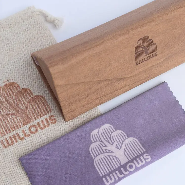 MyWillows Synthetic Graphic Glasses Case with Casing, Microfiber Cloth, Frame Protectors - Fashion Eyewear Accessory