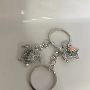 Sea turtle keychain,