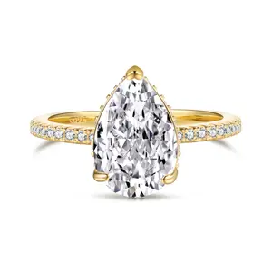 # THE MORGAN RING 925 Boasting a mesmerizing pear-shaped design, this Sterling silver ring is the epitome of elegance and sophistication. faux wedding