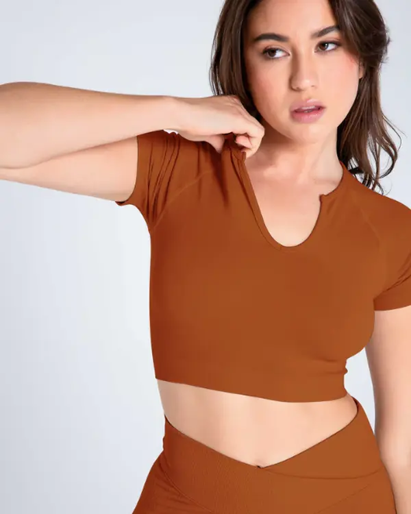 Shapellx Premium Seamless V-neck Crop Top Live