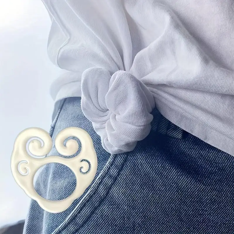 Cute White Shirt Tightening Clasp for Women, 2 Counts Multifunctional DIY Styling Clip for T-shirts, Waist, and Shirts, Versatile Fashion Accessory, S