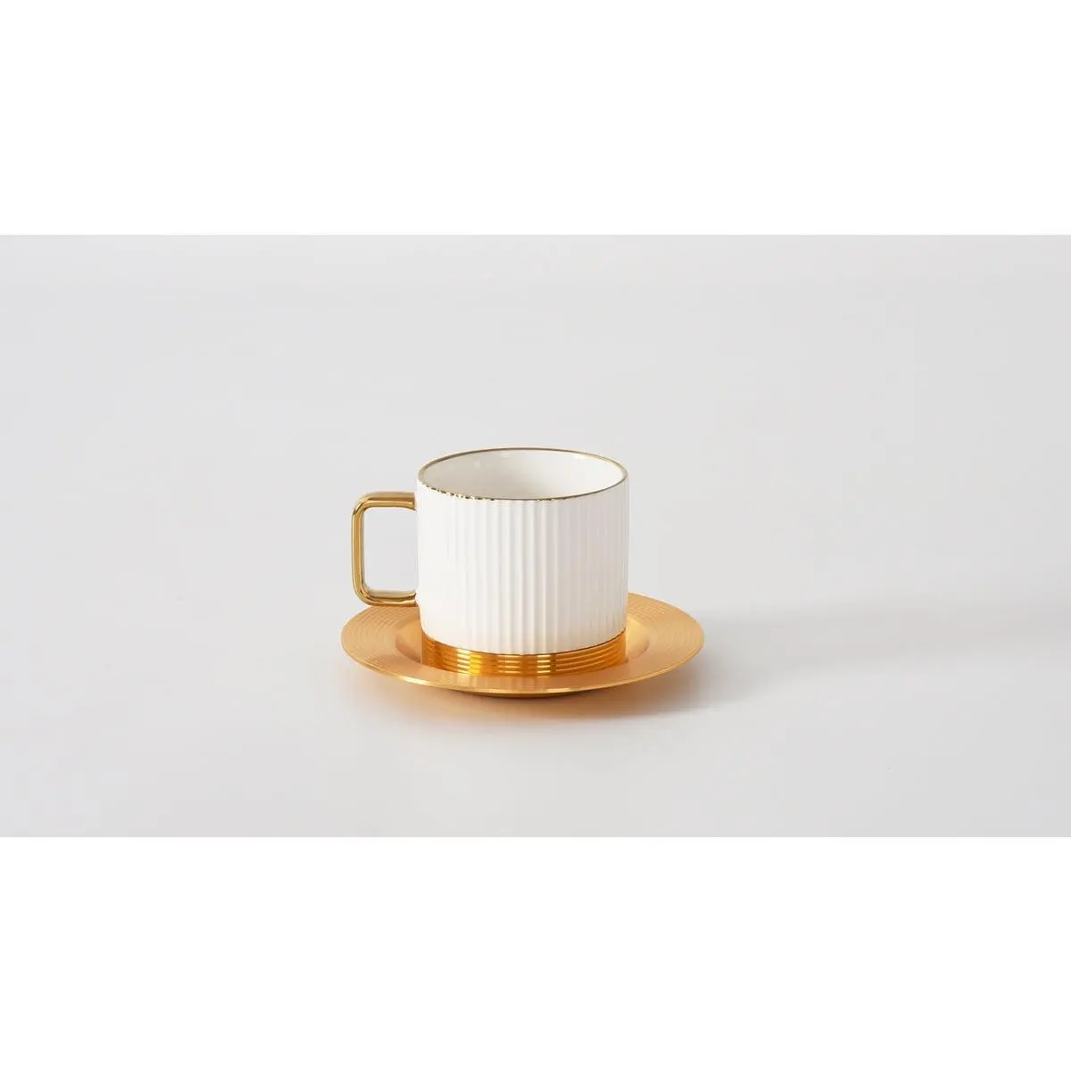 CUP & SAUCER CUP & SAUCER