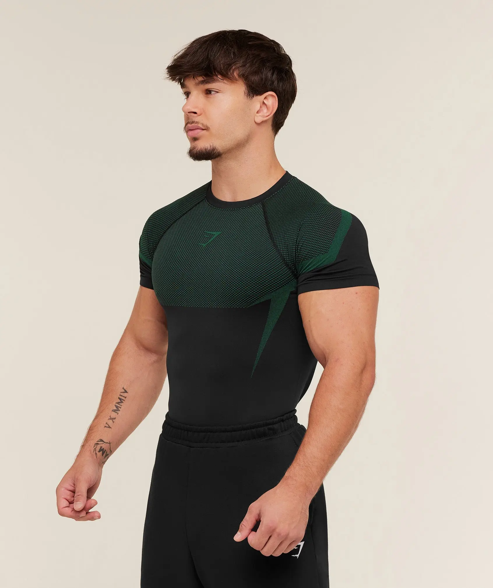 (CLEARANCE) Onyx Seamless T-Shirt Men's Shirt, Gift for Him Comfortable, Men's Workout T-Shirt (with logo)
