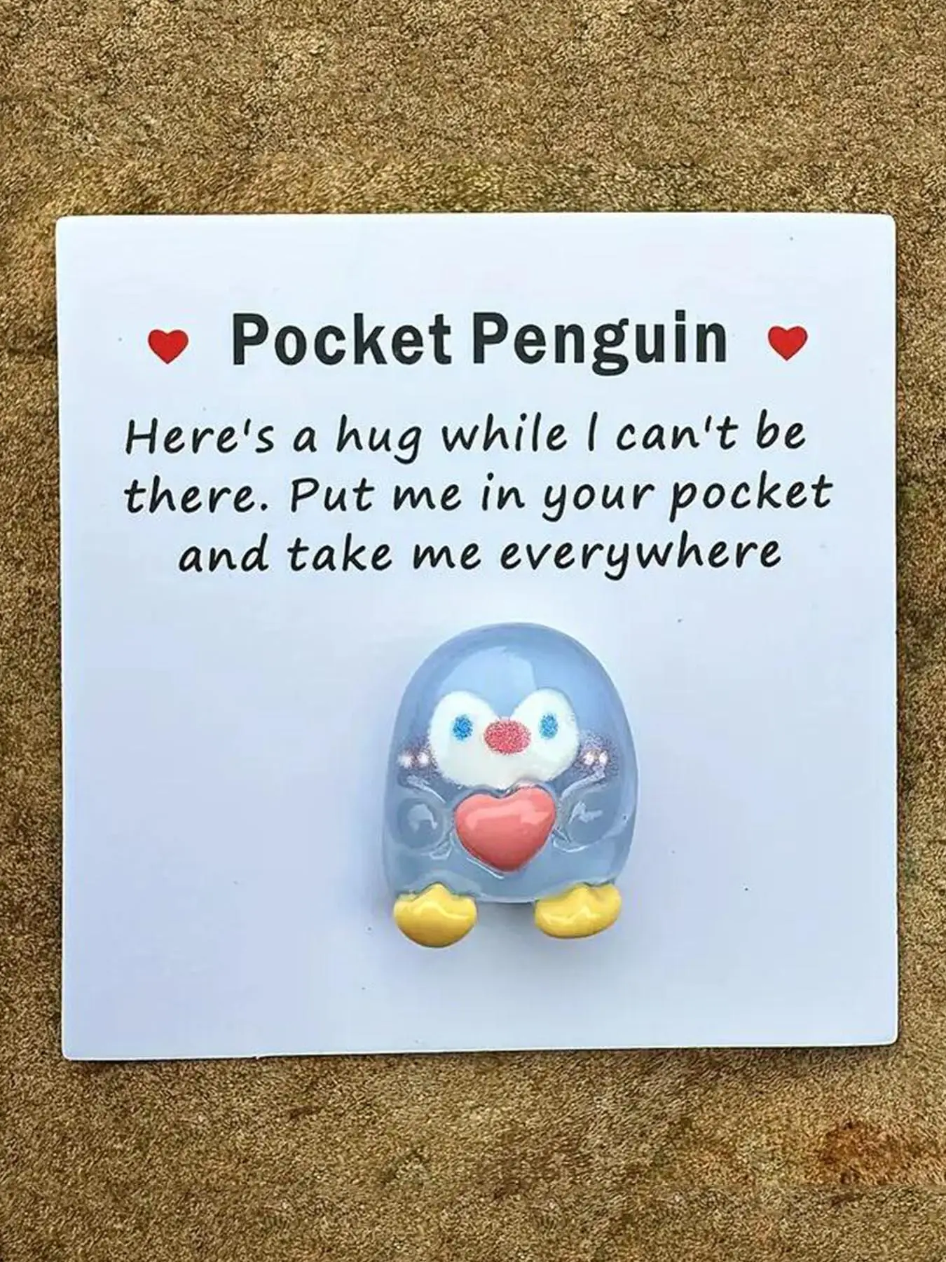 1pc Pocket Penguin Hug: Adorable Resin Animal Decoration, Encouragement Card, Stress Relief Toy - Perfect for Christmas, Birthdays, Weddings, Valentin