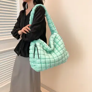 Pleated cloud bag for women, fashionable shoulder and crossbody bag with double side zippers, large capacity down cotton tote bag