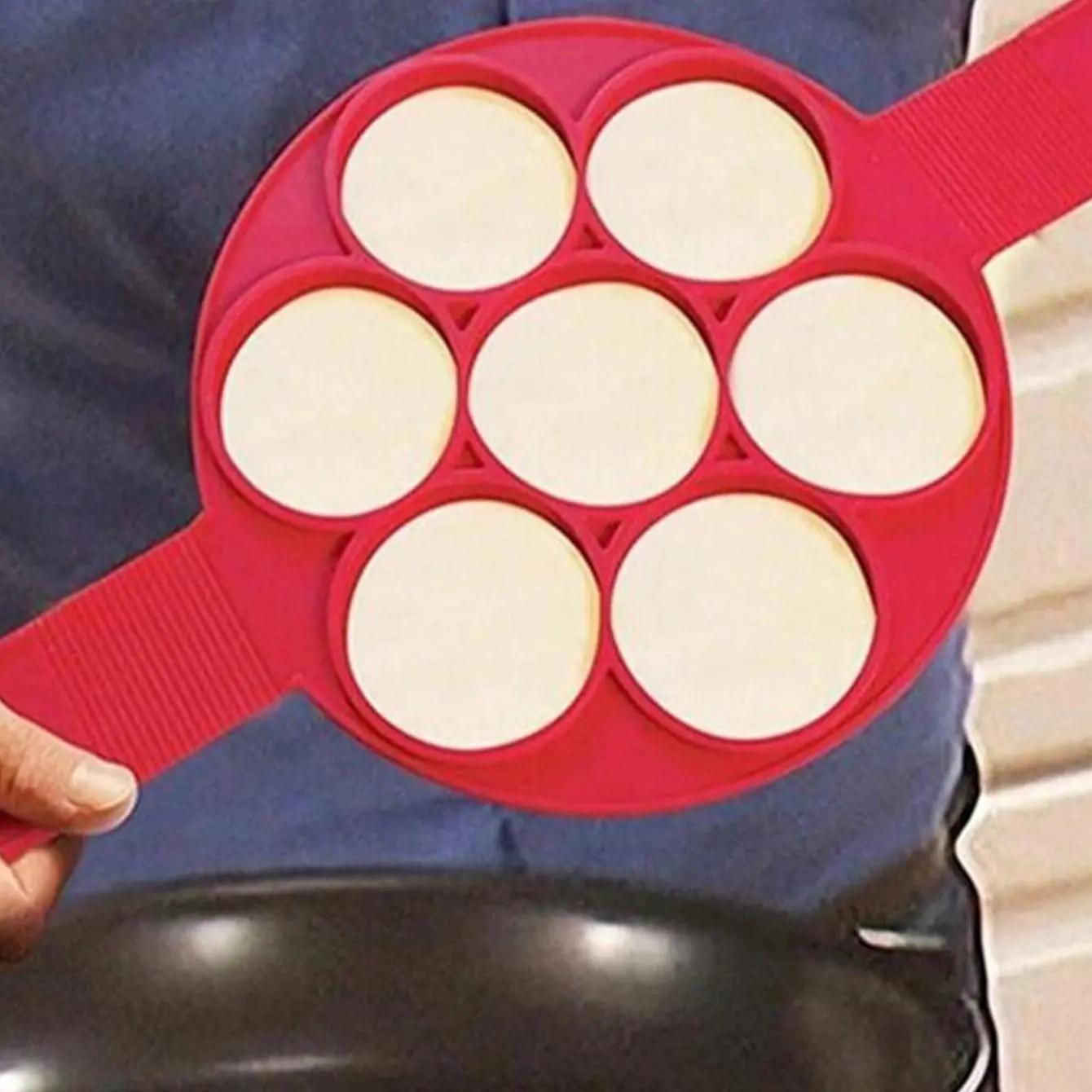 Nonstick Pancake Molds Ring Silicone Fried Egg Mould Reusable Pancake Maker Egg Ring Kitchen Cooking Baking Tools (Round Shape)