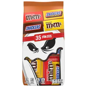 Snack M&M's & Snickers Halloween Candy Variety Pack, 35 Ct Assortment Bonbon Peanut Sweet