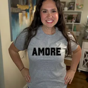 Amore Tee