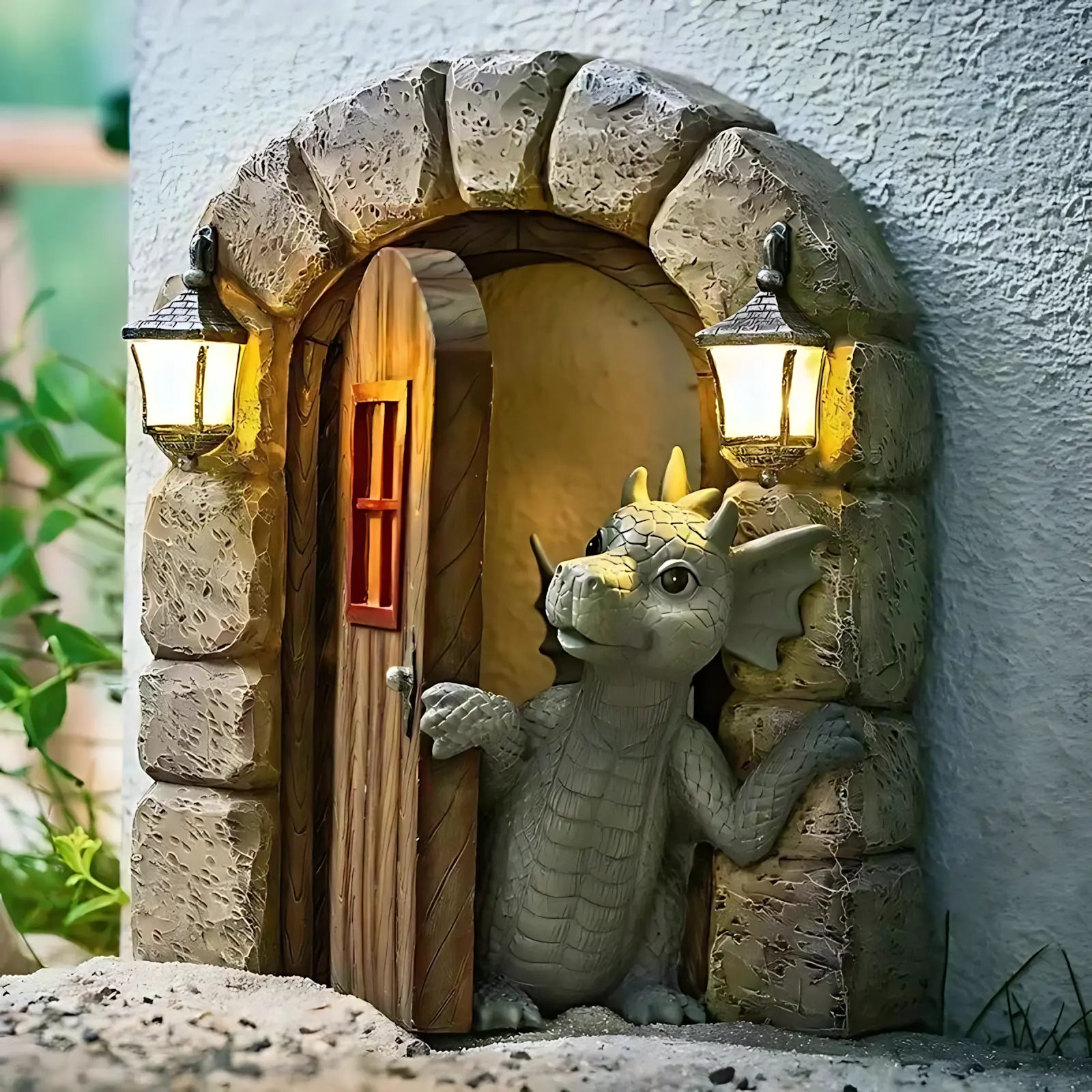 Solar Powered Outdoor Artificial Resin Dragon Head Statue, Lovely Meditation Decorative Accent, Funky Home and Garden Decoration Craft, Artificial Resin Statues, Decorative Accent Statues