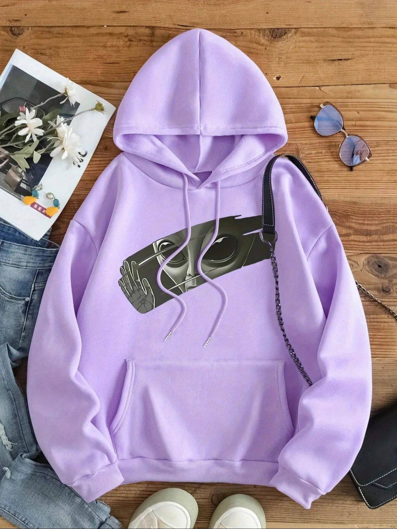 【Plus Size】 Cartoon Alien Print Drop Shoulder Hoodie, Fashion Casual Drawstring Pocket Hooded Sweatshirt for Daily Holiday Outdoor Wear, Women Clothing for Fall & Winter