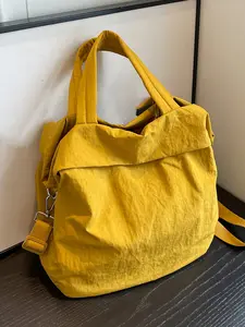 Small and versatile tote handbag, Slouch bag, sports yoga gym outdoor fitness bag single shoulder crossbody fitness travel leisure bag, simple solid color design, multi-purpose hand-held single shoulder, practical commuter bag with large capacity