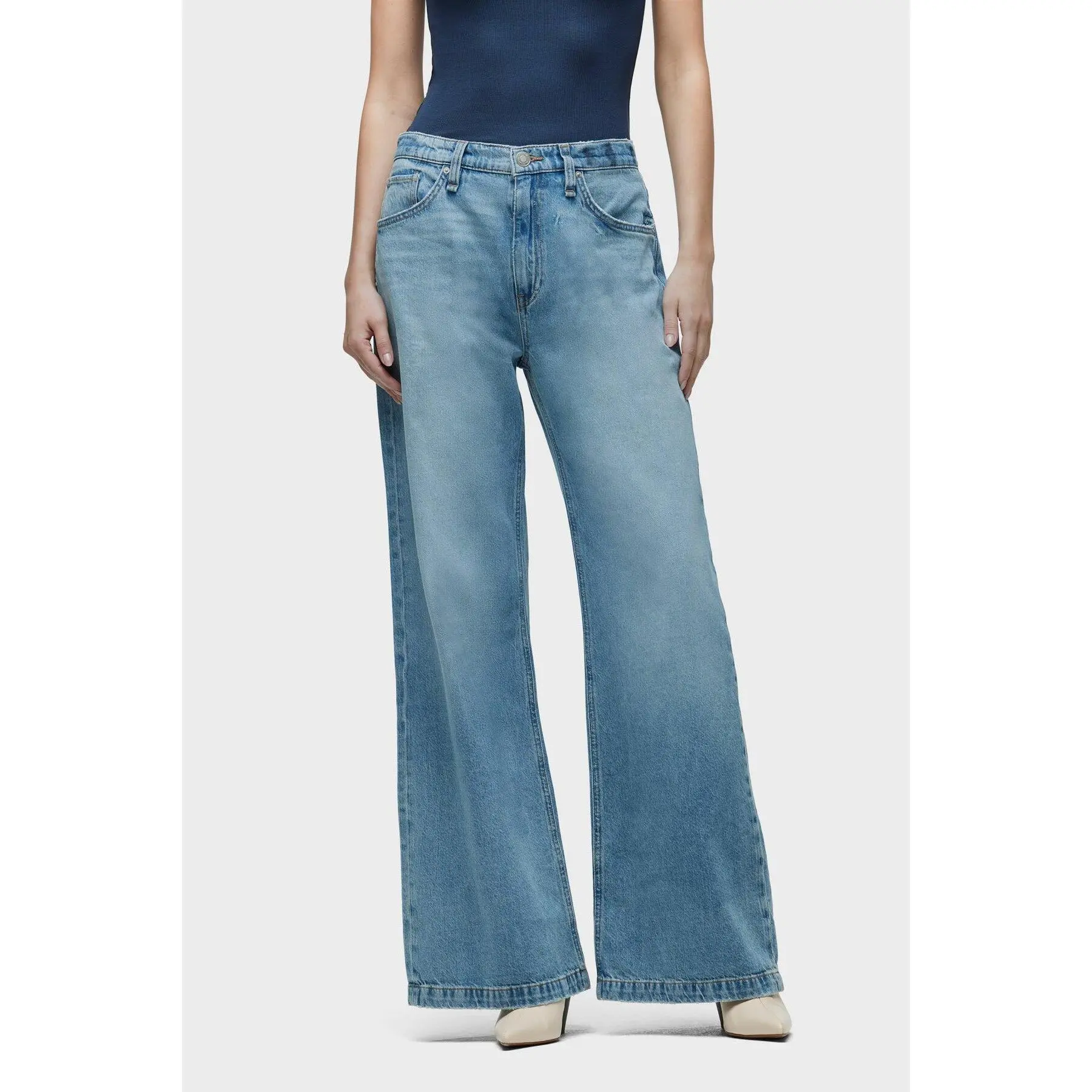 Jodie Loose Fit Wide Leg Jean