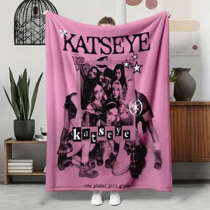 1PC KATSEYE Punk Collage Flannel Throw Blanket - 50"X60" (Multiple Sizes), Black & White 'Pretty In Punk' Ribbon Design, Tapestry Wall Hanging, Room Decor, Ideal For Sofa, Edgy Fan Gift, Throw Blankets