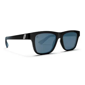 Blenders Eyewear Tate Berry Loud Blenders Eyewear Tate Berry Loud
