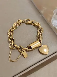 Minimalist Stainless Steel Heart Charm Bracelet, Lightweight Fashionable Daily Wear Jewelry, Casual Date Gift Idea, All Season Accessory