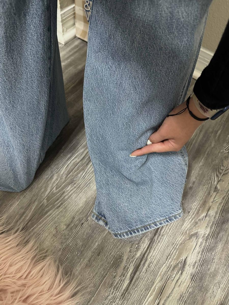 Item: MEDIUM INDIGO, 29