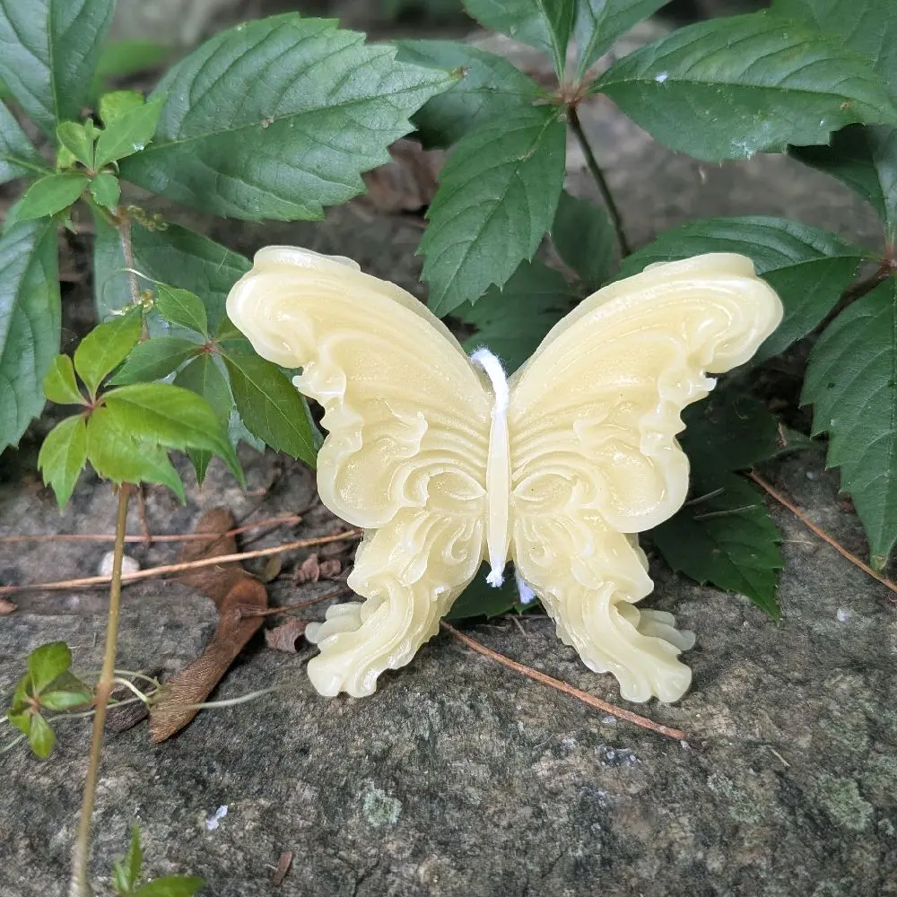 Butterfly Design Candles for Rituals  Eco-Friendly Aromatherapy Candles