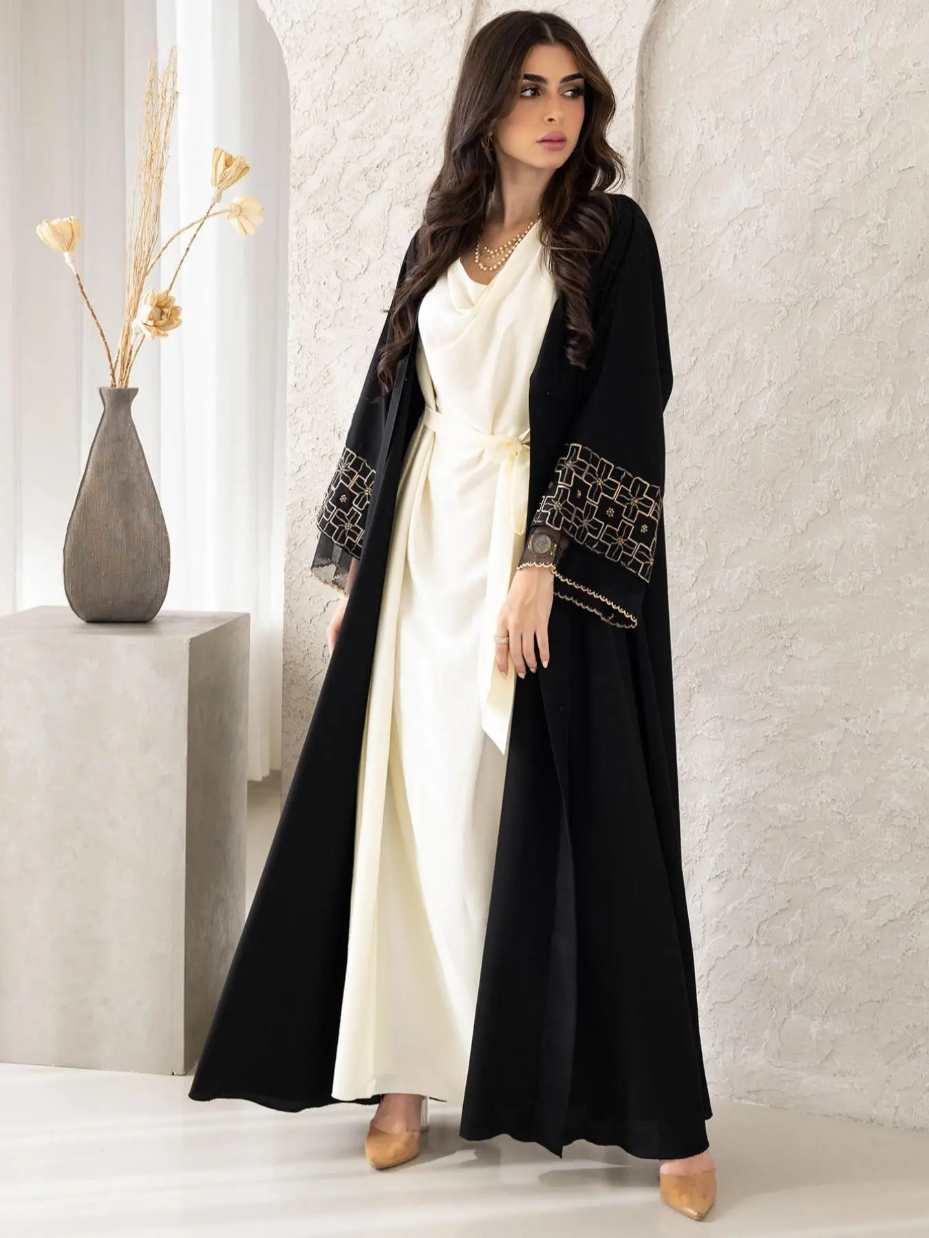 Women's Embroidery Geometric Pattern Abaya, Modest Long Sleeve Open Front Abayas for Women, Islamic Clothing for Daily Wear