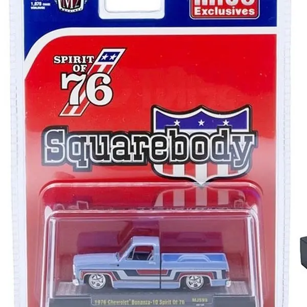 M2 Machines 1:64 1976 Chevrolet Silverado Bonanza-10 SPIRIT OF 76 Squarebody USA Special Edition – Blue