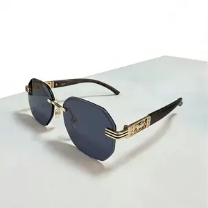 High-end luxury sunglasses with black ink color, suitable for both men and women, providing UV protection.