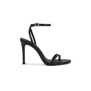 Steve Madden Jypsey Heel in Black