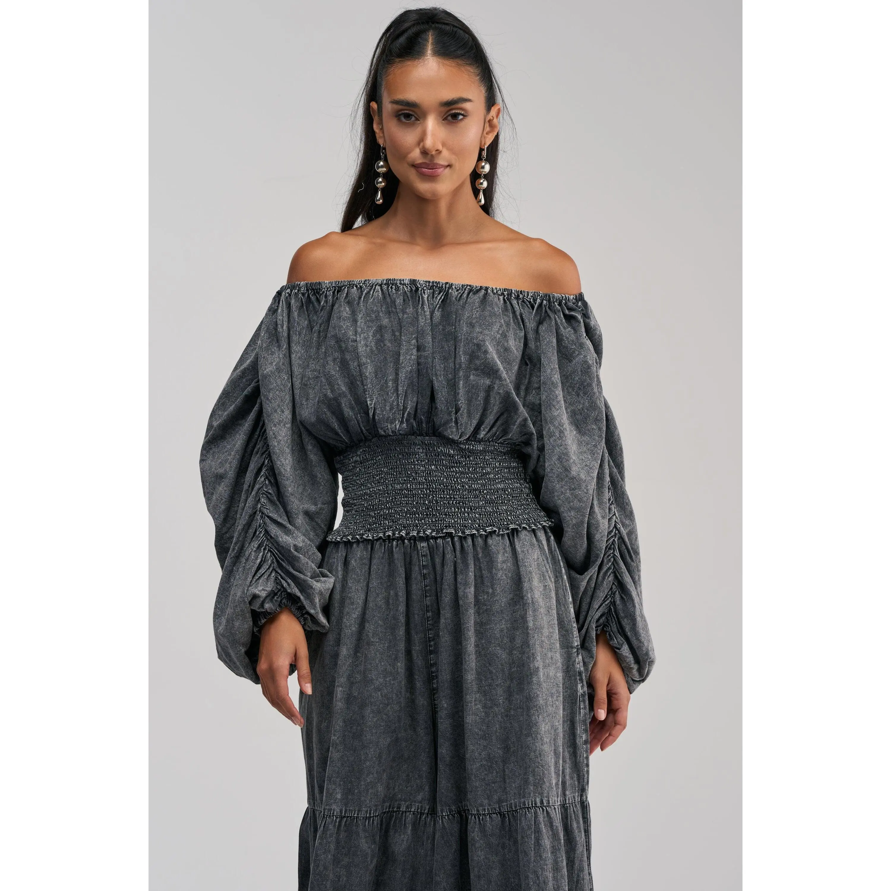 DENIM FOR DAYS OFF THE SHOULDER TOP IN DARK DENIM
