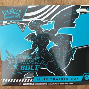 Pokemon Scarlet&Violet BLACK BoLT           ELITE TRAINER BOX (ETB)