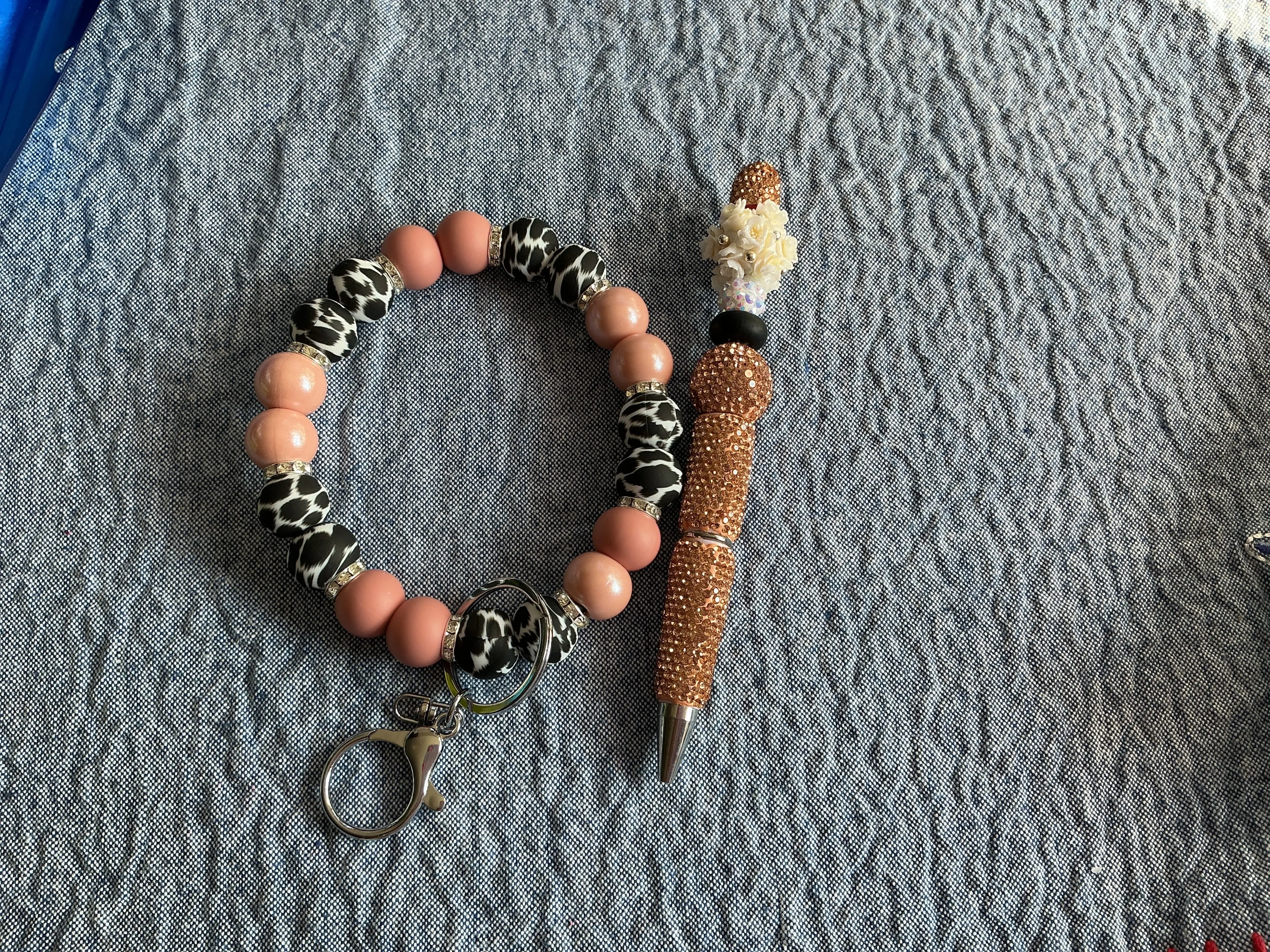 Wristlets keychain and pen Wristlets keychain and pen