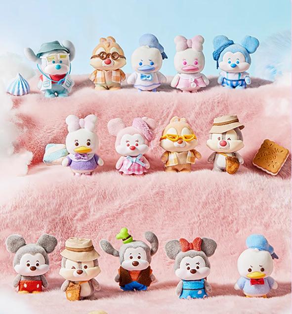 Disney Mickey Mouse Family Cha cha Series Blind Box Keychain，Soft Plush Keychain Bag Accessory For Girls Women Fans, Collectible，Pendant Gift,Unbox Mickey, Minnie, Donald & More Cute Pals