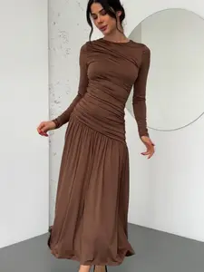 Women's Pleated Elegant Round Neck Long-Sleeved Ruched Detail Dress Cold Wash Womenswear