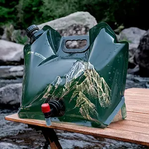 2 packs of outdoor portable water bags, outdoor square PE foldable water storage bags 2.11 gallons, suitable for camping, picnics, and travel.