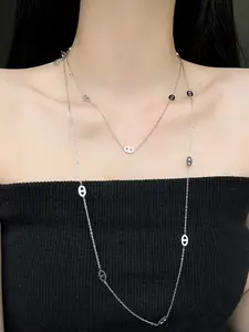 Fashionable and cute pig nose chain necklace, suitable for daily wear, vacation and dating occasions, and also a surprising and exquisite small gift.
