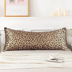 Luxury Satin Rectangular Pillowcase , 1-Pack Soft & Stylish Silky Satin Bedding Accessories for Couples, Ideal Gift for Home Decor & Travel