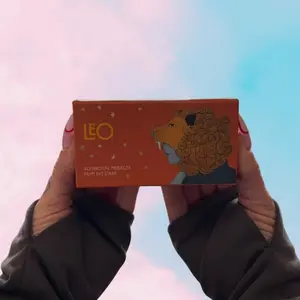 Leo Pocket Zodiac Cards: 40 Magical Messages from the Stars